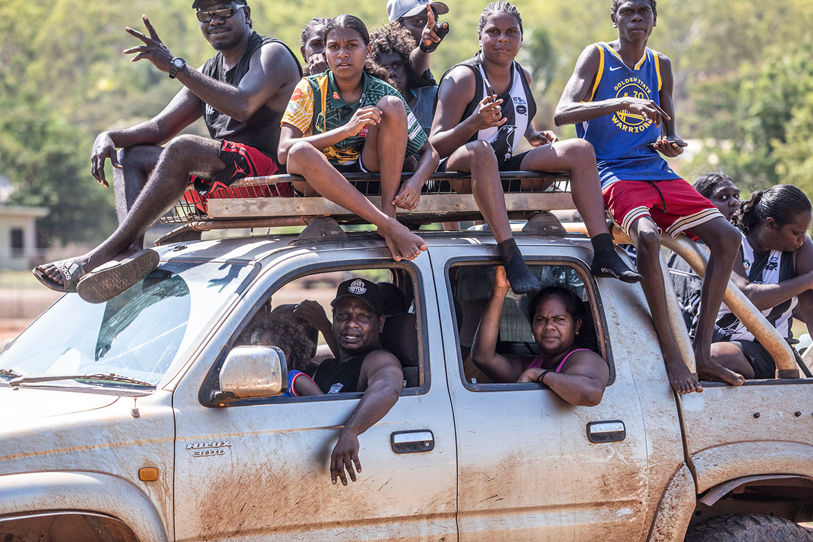 Crowds_Arrive_2023_MCP_3227